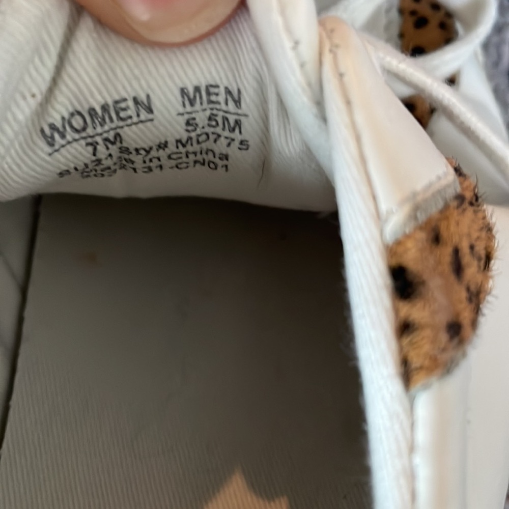 Madewell | Tennis Shoes | Size 7 - Picture 7 of 7